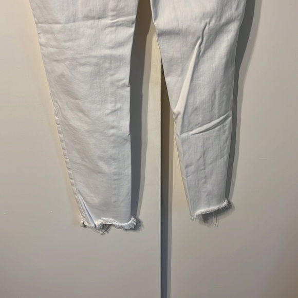 American Eagle white distressed denim jeans - Picture 5 of 7